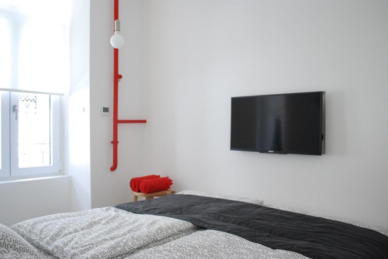 Stylish Studios Apartment In The City Center With Air Conditioning Budapest Exteriör bild